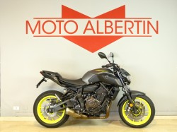 YAMAHA  MT 07